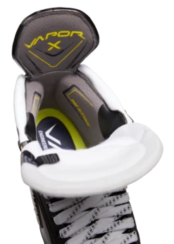 Bauer Vapor 3X Pro Intermediate Roller Skates -Hockey 1060217 RH VAPOR 3X PRO SKATE 0522 clipped
